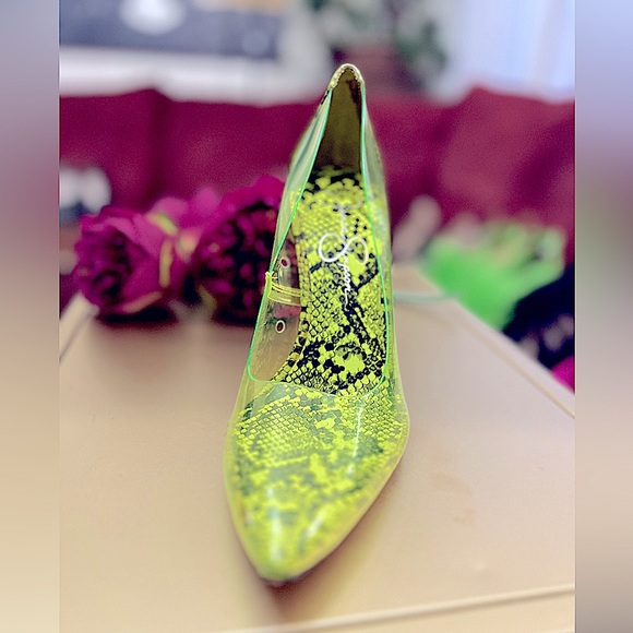Jessica Simpson Neon Green Python Pixera Pumps - Picture 11 of 16